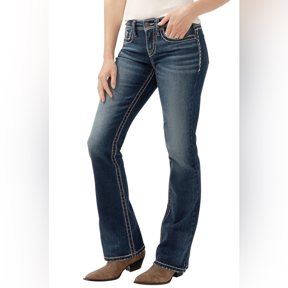 Silver Jeans Tuesday Baby Boot Low-Rise Jeans